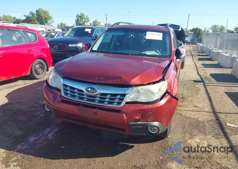 2012 Subaru Forester 2.5X Limited из США, поврежденный, VIN JF2SHBEC3CH458588